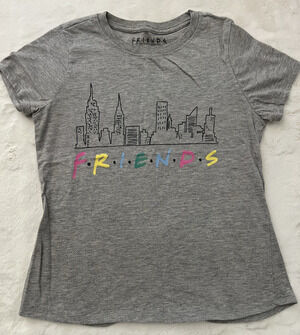 Friends TV Show Logo Skyline Graphic T Shirt Womens XXL Gray Casual Tee